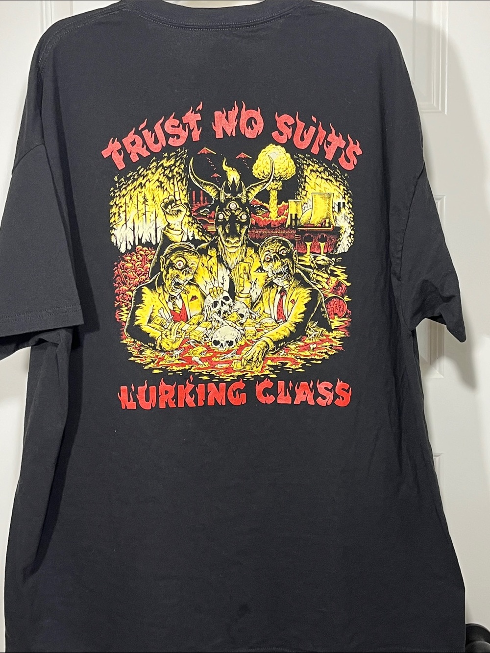 Lurking Class Sketchy Tank Trust‎ No Suits Graphic Tee Black XXL Skull Devil